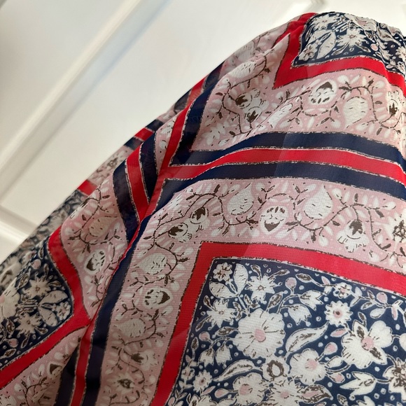 Wrap - Picture 2 of 5